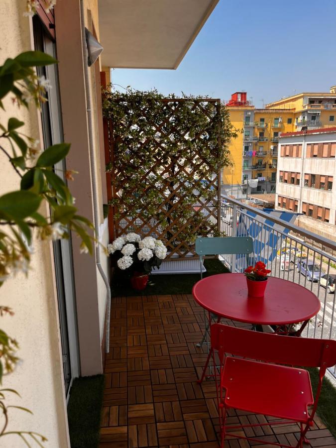 Frebi's Home - Bed&Breakfast Neapel Exterior foto